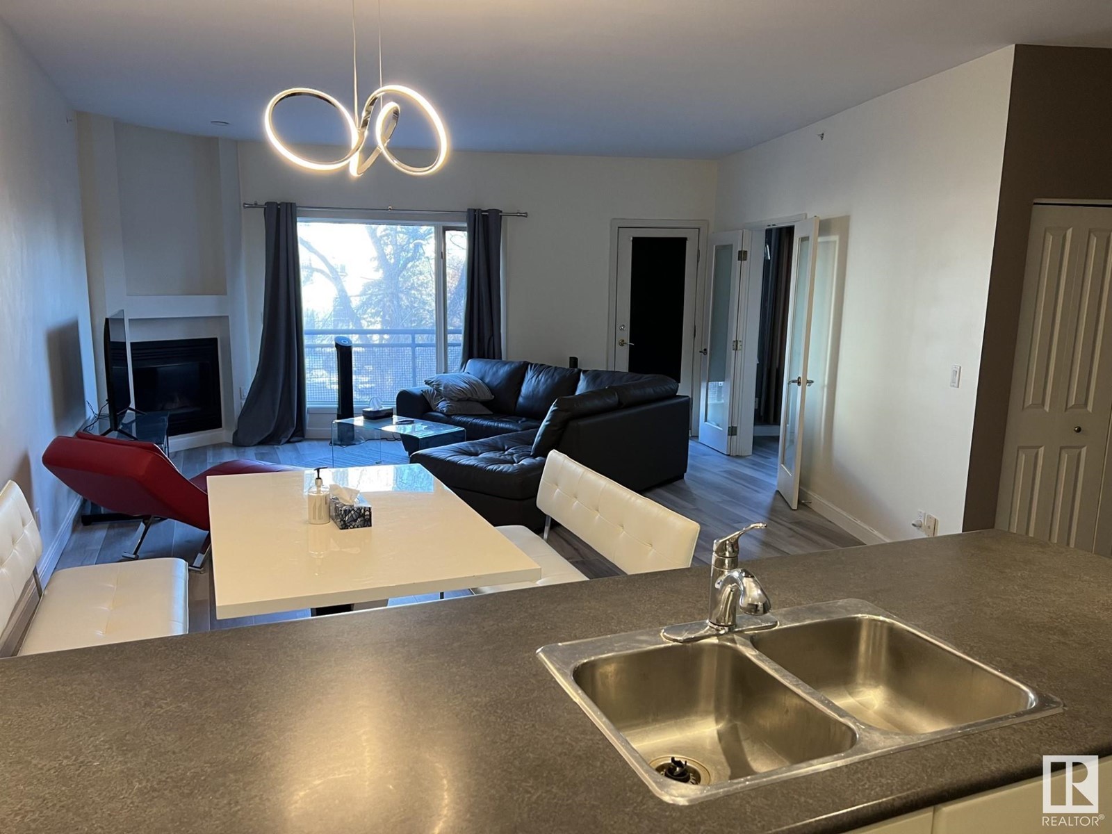 Property at #405 11415 100 AV NW image 5