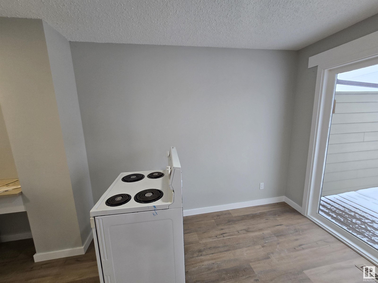 Property at 4529 50 AV image 4