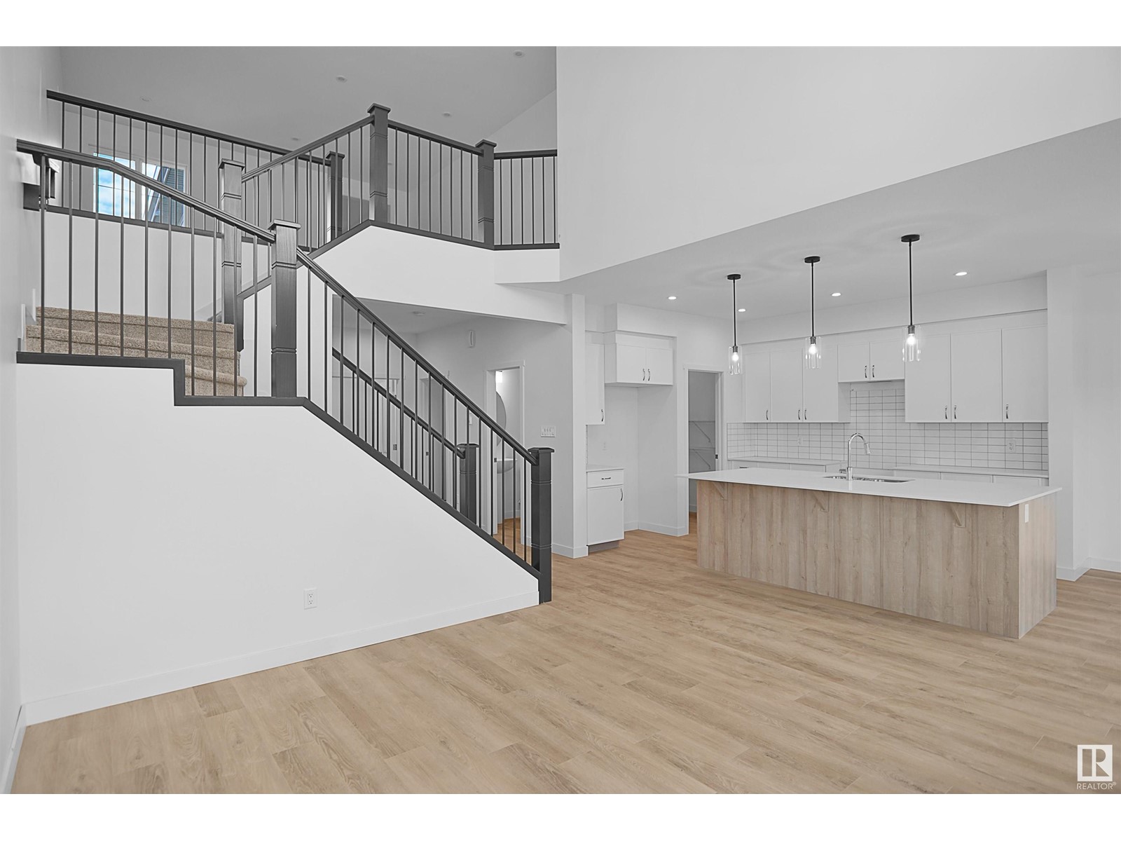 Property at 16539 3 ST NE image 2