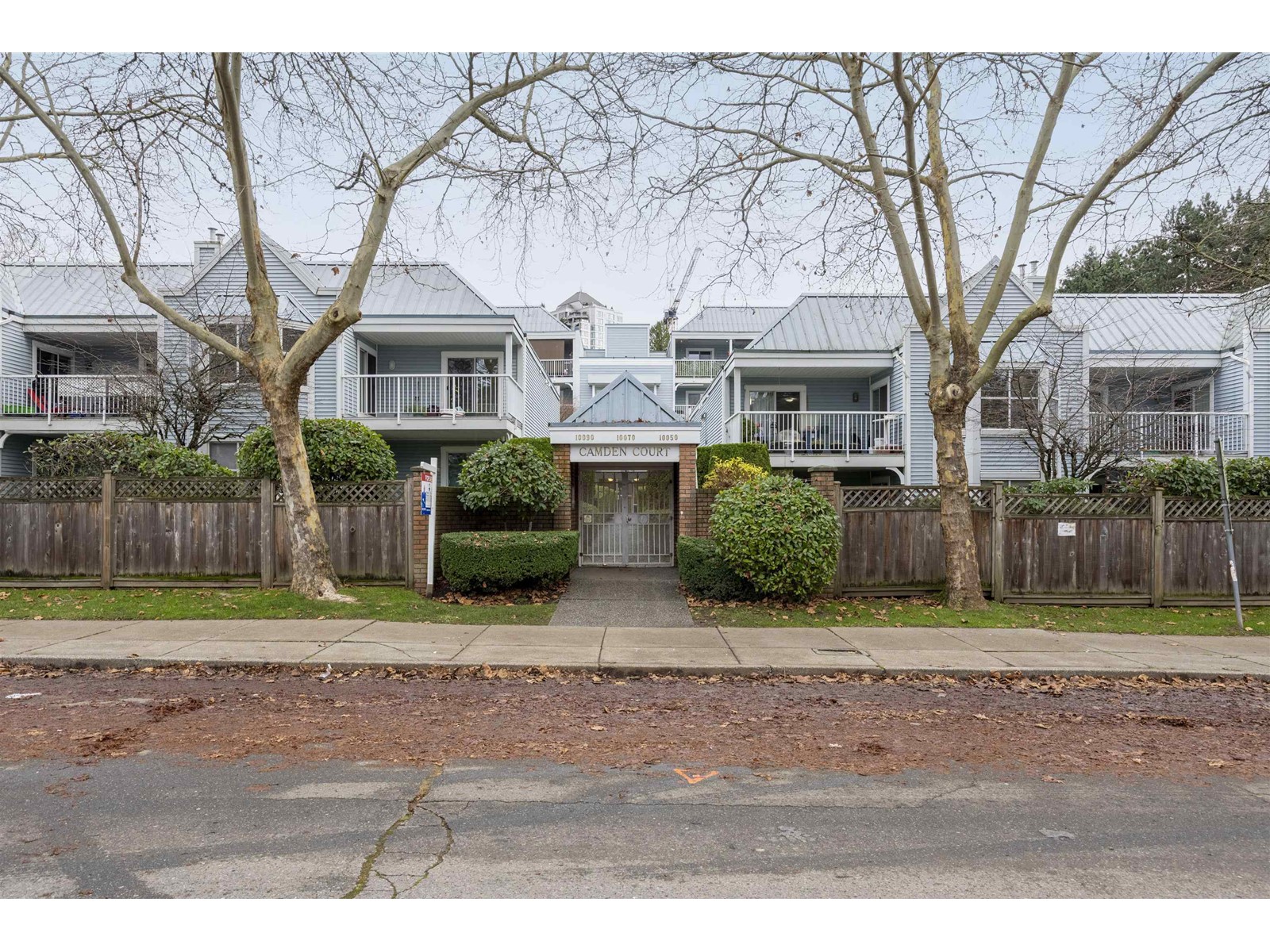 Property at 8 10050 137A STREET image 1