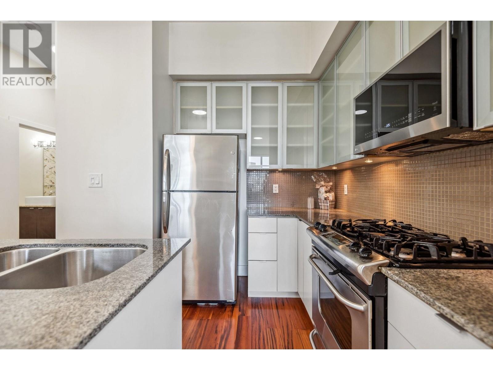 806 298 E 11 Avenue, Vancouver, British Columbia  V5T 0A2 - Photo 4 - R2947119