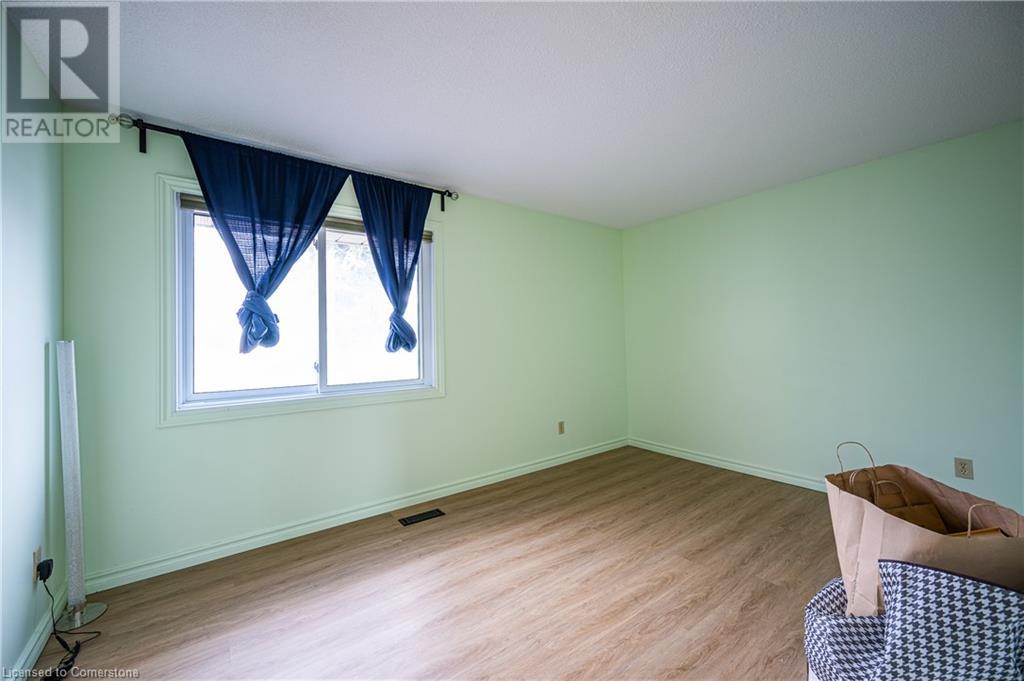 375 Kingscourt Drive Unit# 41, Waterloo, Ontario  N2K 3N7 - Photo 10 - 40681378