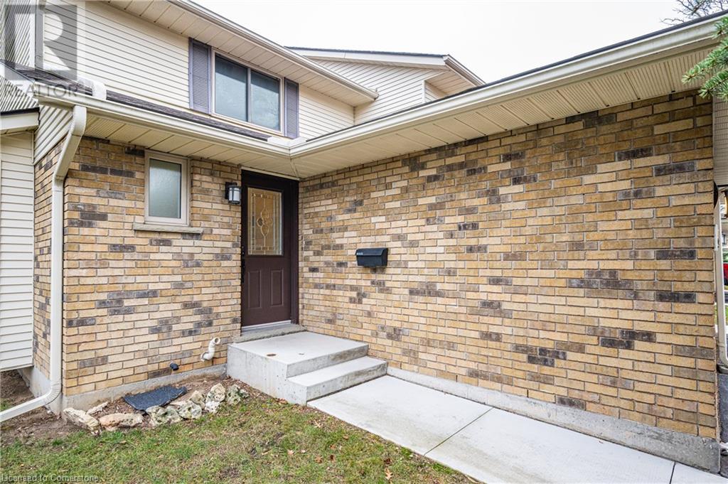 375 Kingscourt Drive Unit# 41, Waterloo, Ontario  N2K 3N7 - Photo 2 - 40681378