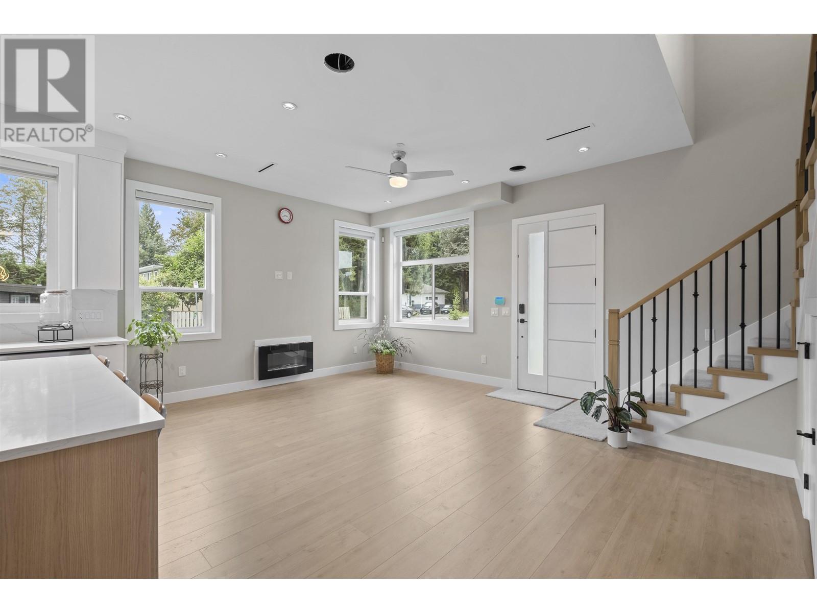 2882 Rosewood Street, Port Coquitlam, British Columbia  V3B 1G2 - Photo 15 - R2947008