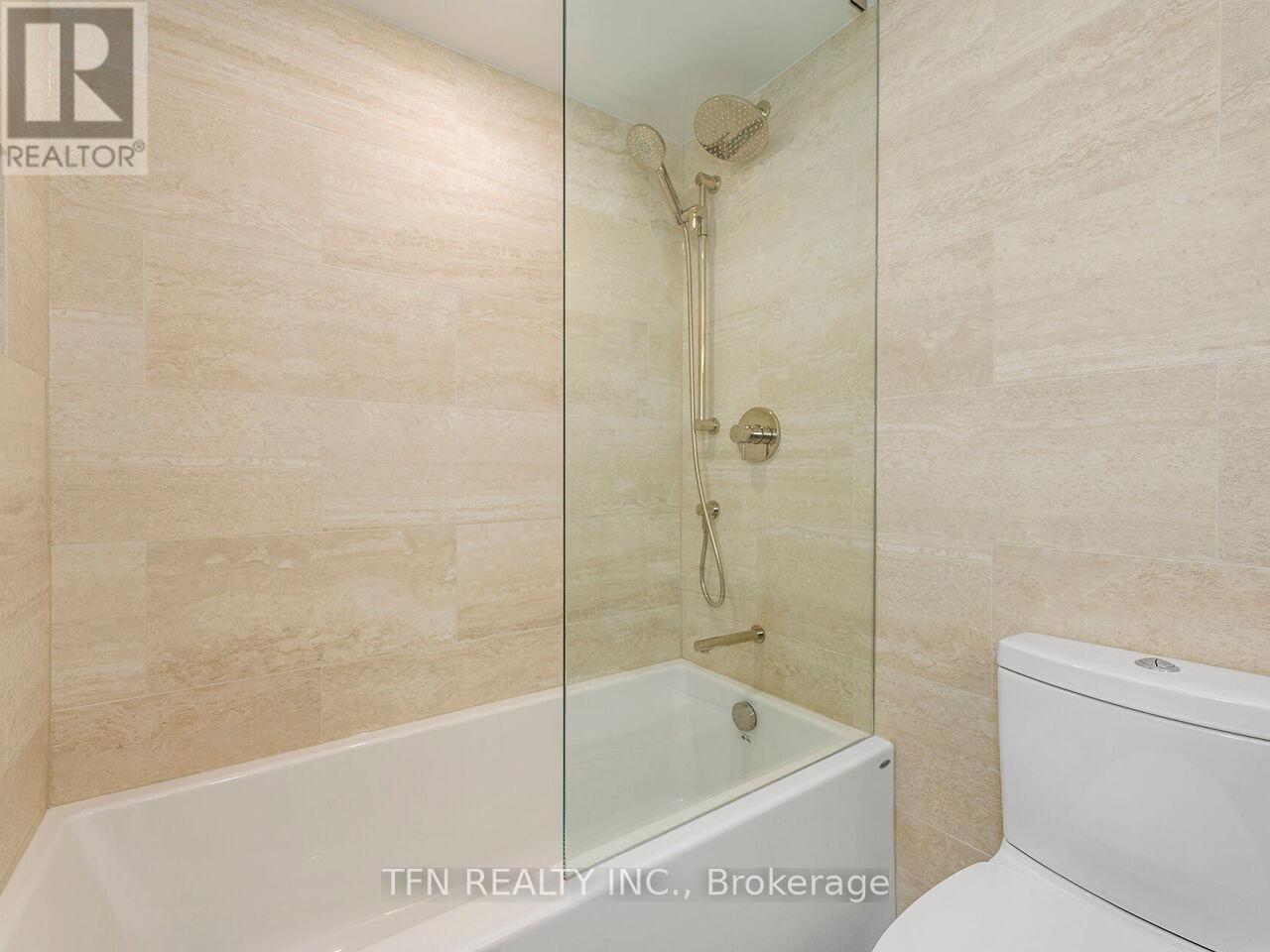 1701 - 63 St Clair Avenue W, Toronto, Ontario  M4V 2Y9 - Photo 26 - C11177109