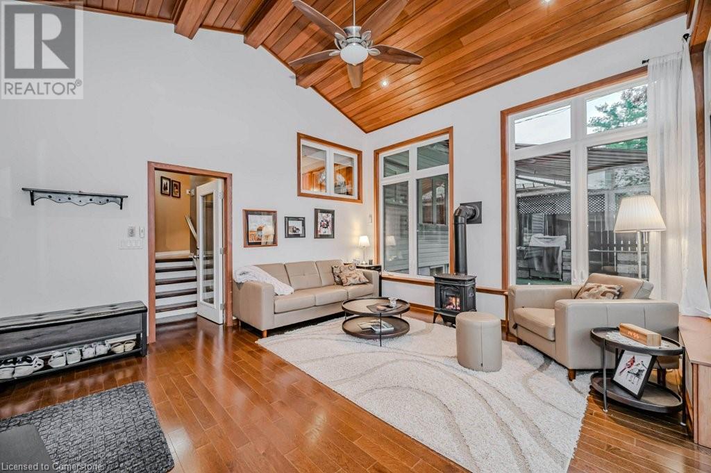 957 Sanford Drive, Burlington, Ontario  L7T 3G7 - Photo 9 - 40679864