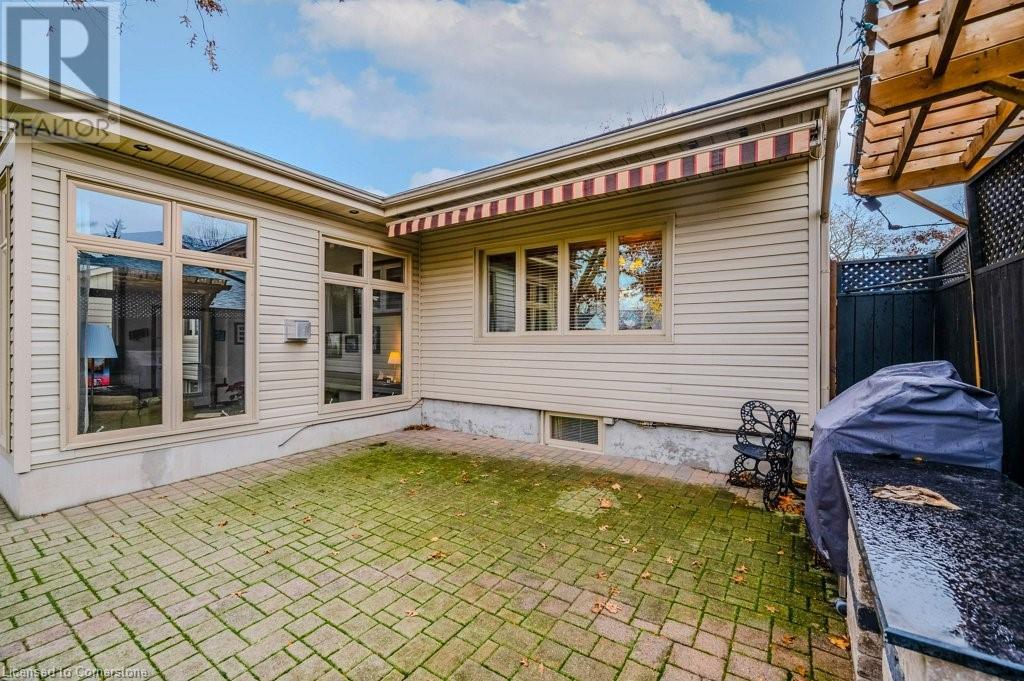 957 Sanford Drive, Burlington, Ontario  L7T 3G7 - Photo 43 - 40679864