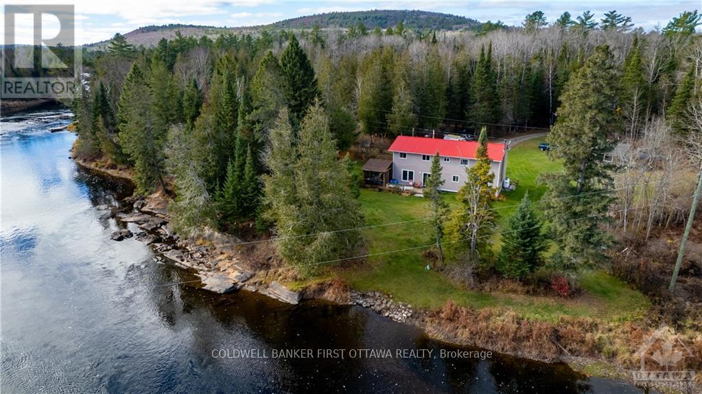 27 HARRISON TRAIL Greater Madawaska (542 - Greater Madawaska)