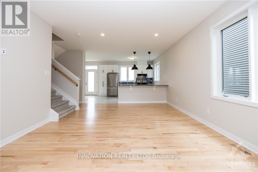 261 SURFACE LANE Barrhaven (7711 - Barrhaven - Half Moon Bay)