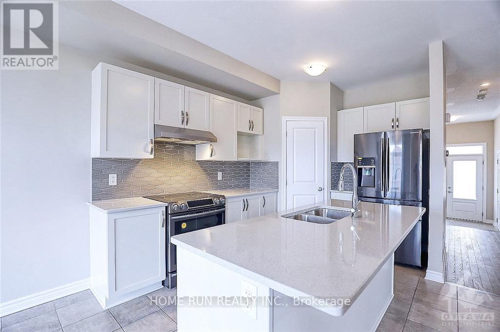 2586 RIVER MIST ROAD Barrhaven (7711 - Barrhaven - Half Moon Bay)