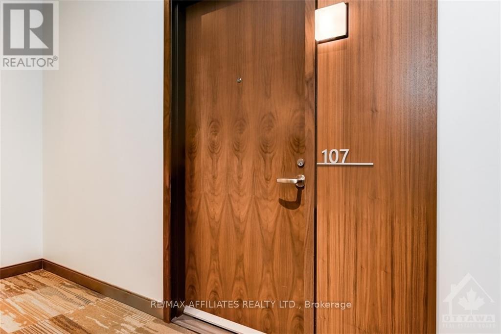 Property at 107 - 530 DE MAZENOD AVENUE image 4