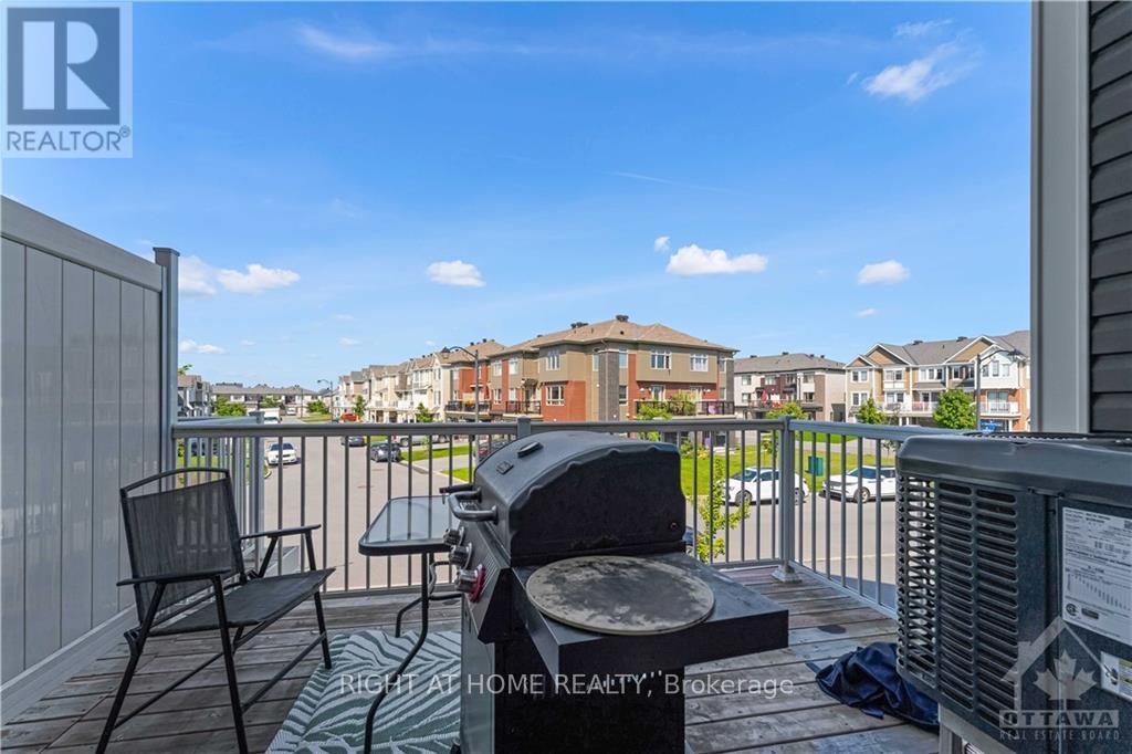 74 FEATHERTOP LANE Kanata (9010 - Kanata - Emerald Meadows/Trailwest)