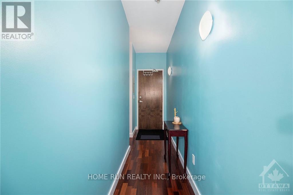 Property at 202 - 383 CUMBERLAND STREET image 4