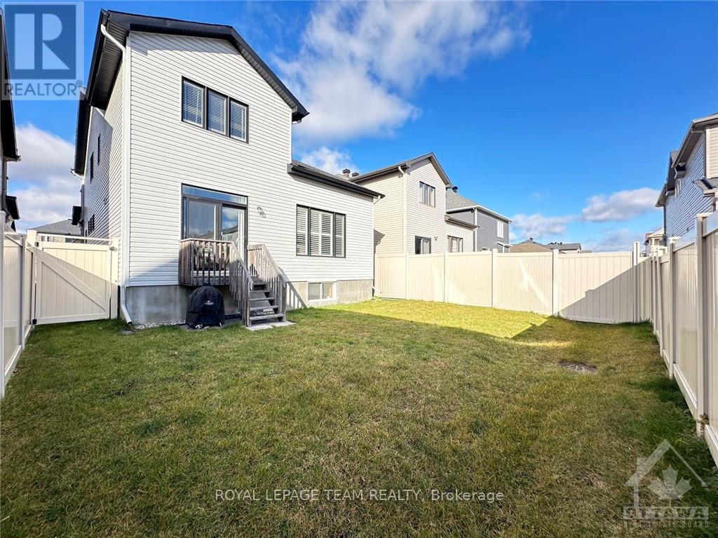 656 Parade Drive, Stittsville - Munster - Richmond, Ontario  K2S 0Y9 - Photo 30 - X10423702