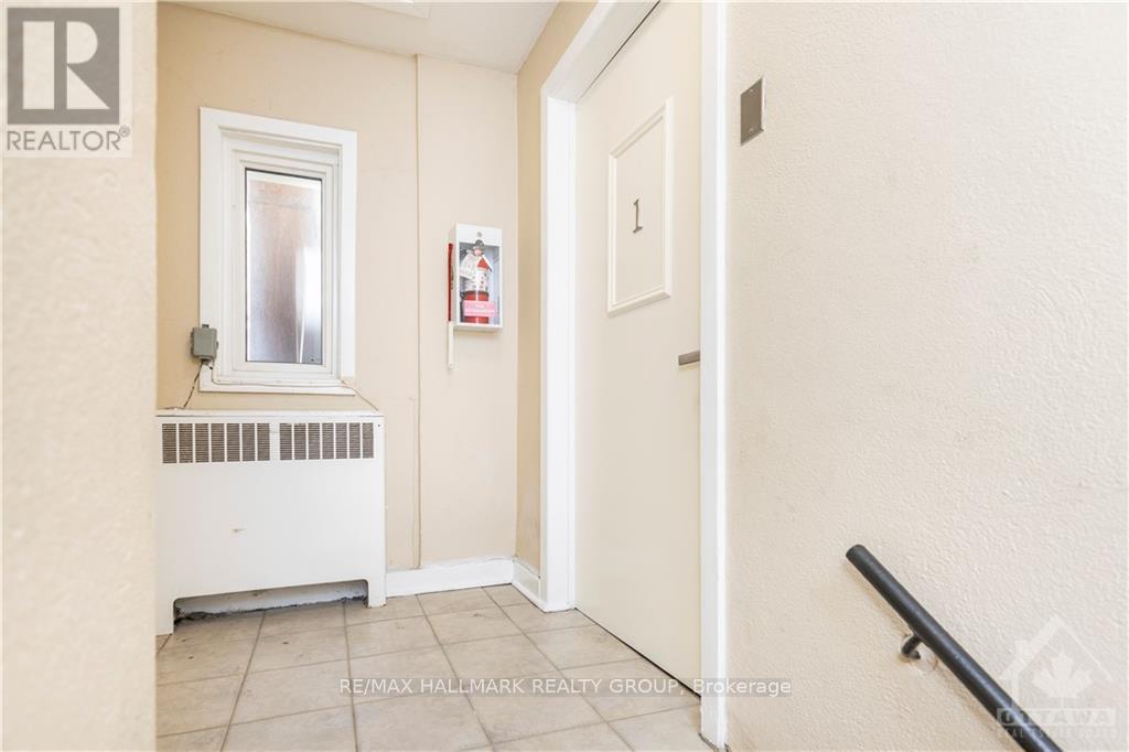 1 - 462 Bronson Avenue, Ottawa, Ontario  K1R 6J6 - Photo 2 - X10426506
