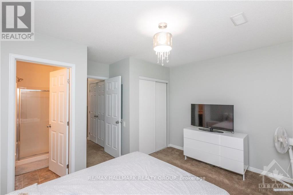 294 ESPIN HEIGHTS Barrhaven (7708 - Barrhaven - Stonebridge)