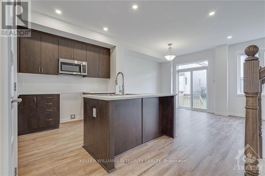 108 MAYNOOTH COURT Barrhaven (7711 - Barrhaven - Half Moon Bay)