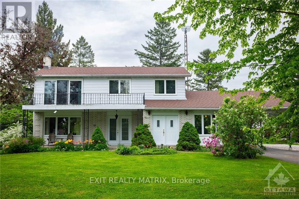 1171 WADE ROAD, Russell, Ontario