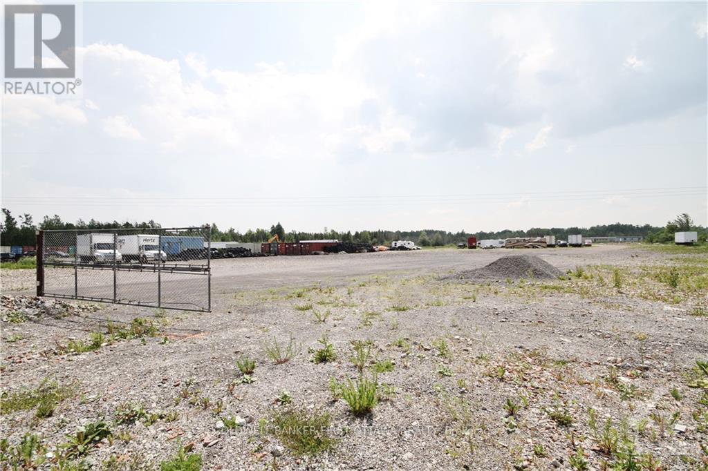6710 Bank Street, Ottawa, Ontario  K0A 2P0 - Photo 2 - X9462565