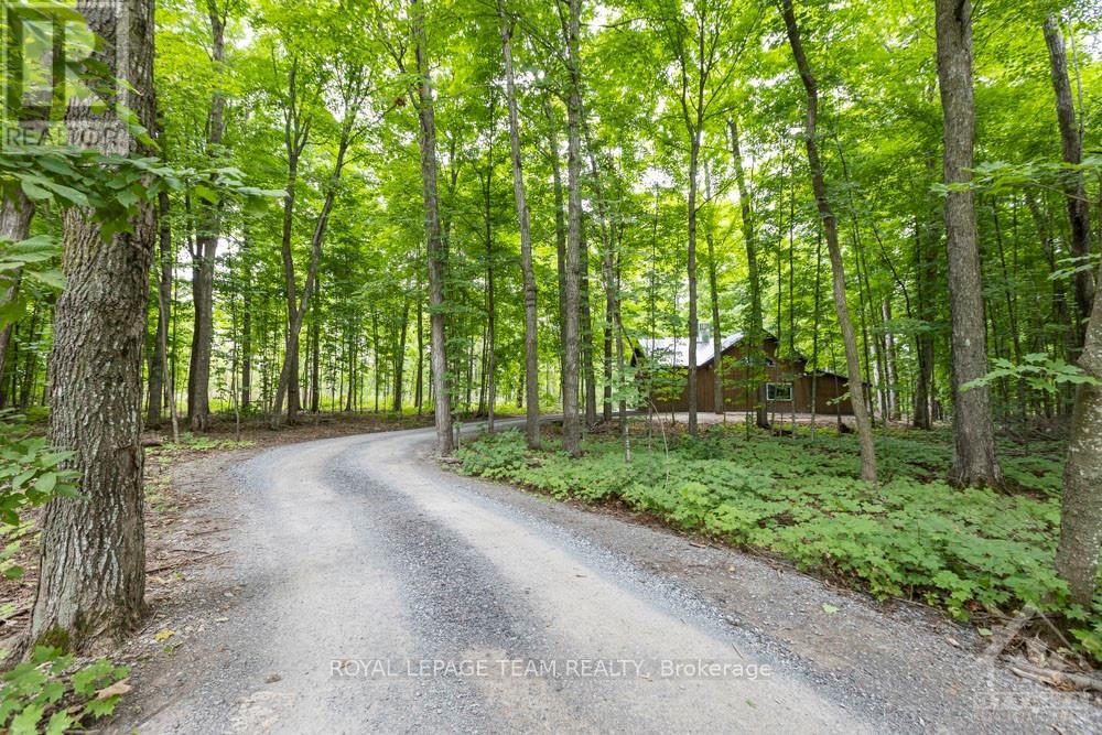 9459 MCCUAN ROAD Beckwith (910 - Beckwith Twp)