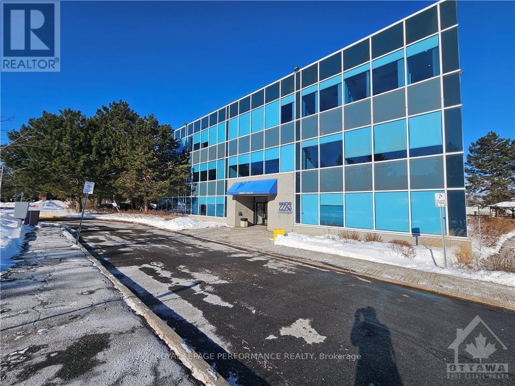 305 - 2283 St Laurent Boulevard, Ottawa, Ontario  K1G 5A2 - Photo 15 - X9515022