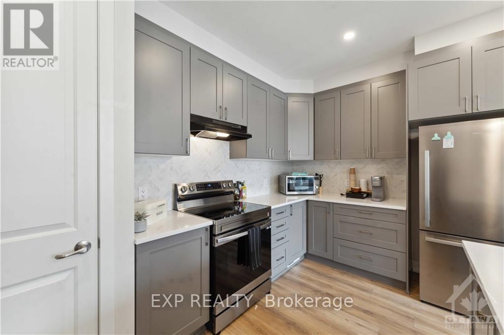 209 ANYOLITE Ottawa