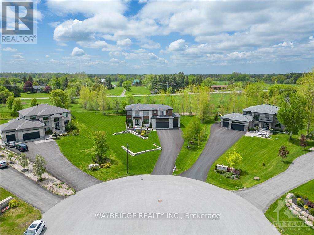 536 LEIMERK COURT Manotick - Kars - Rideau Twp and Area (8002 - Manotick Village & Manotick Estates)