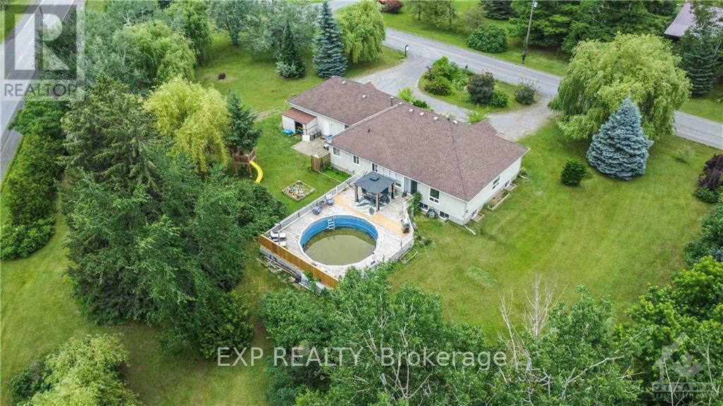 3288 BLANCHFIELD ROAD Ottawa