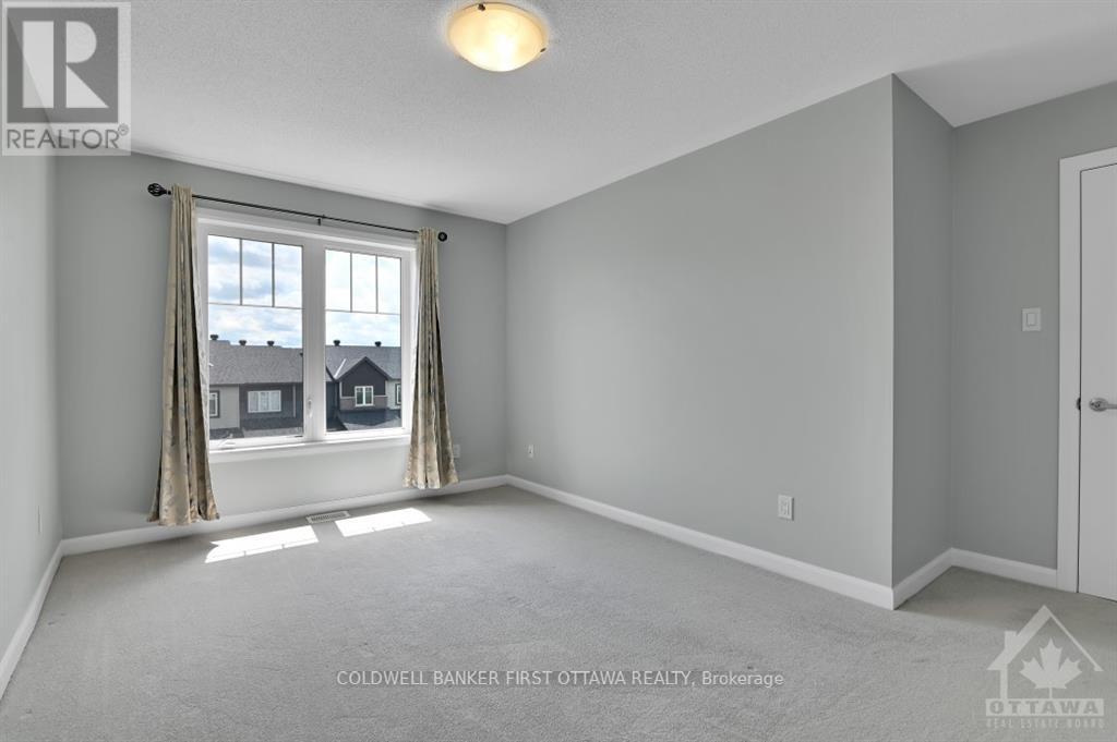 58 TEELIN CIRCLE Barrhaven (7711 - Barrhaven - Half Moon Bay)