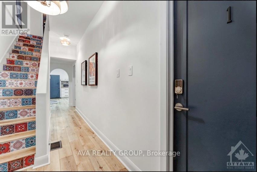 Property at 237 NEPEAN STREET image 3