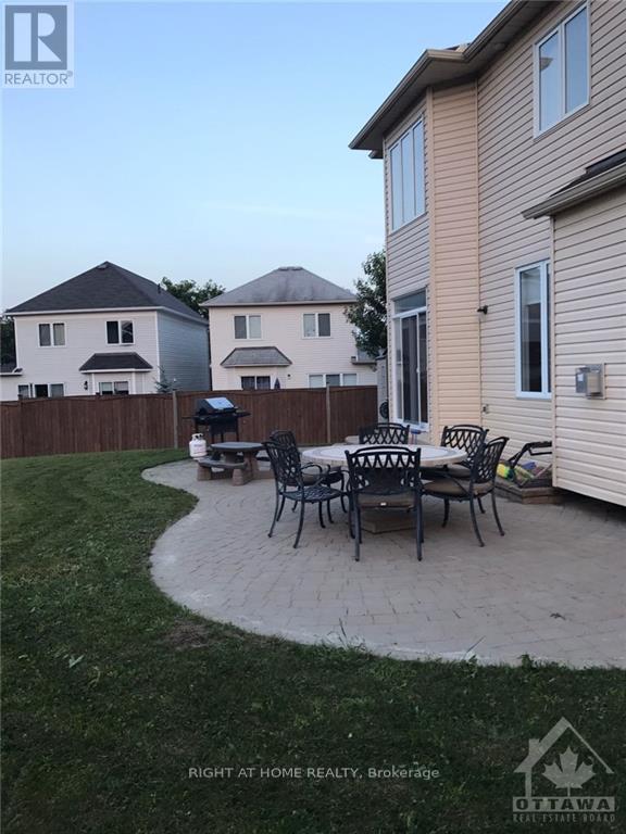 129 ROCKY HILL DRIVE Barrhaven (7709 - Barrhaven - Strandherd)