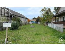 1673 KINDERSLEY AVENUE, ottawa, Ontario