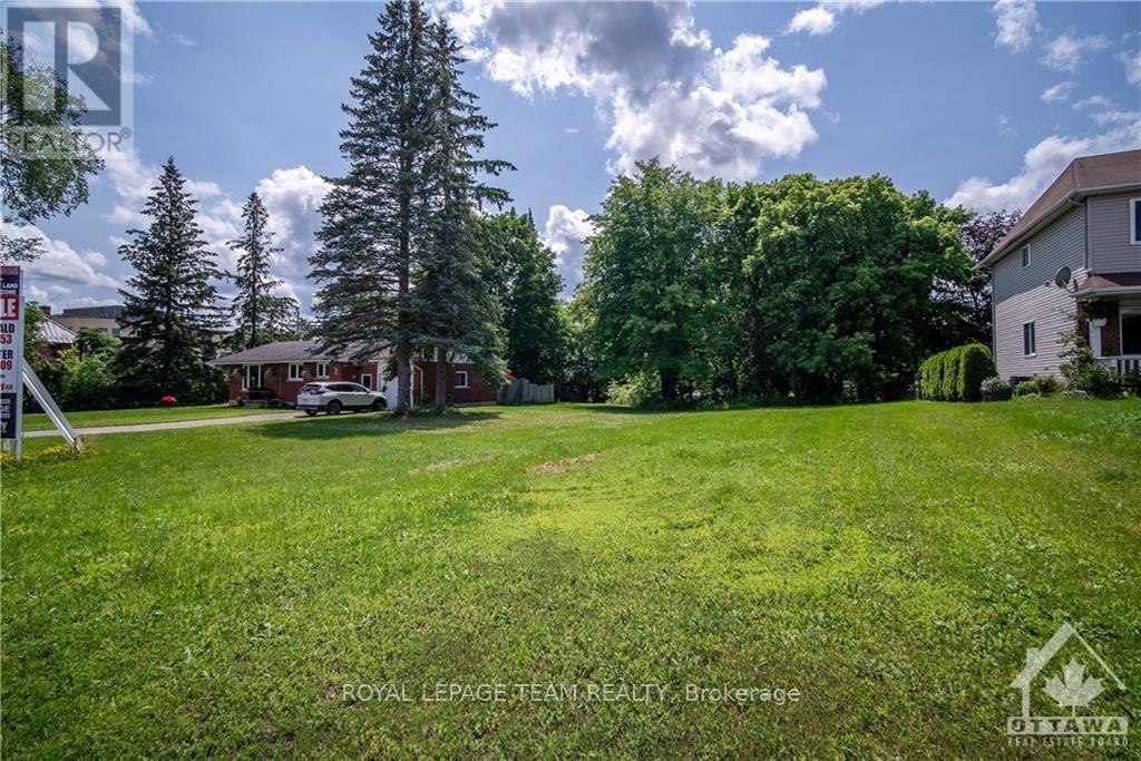 3785 Carp Road, Carp - Huntley Ward, Ontario  K0A 1L0 - Photo 13 - X9516968