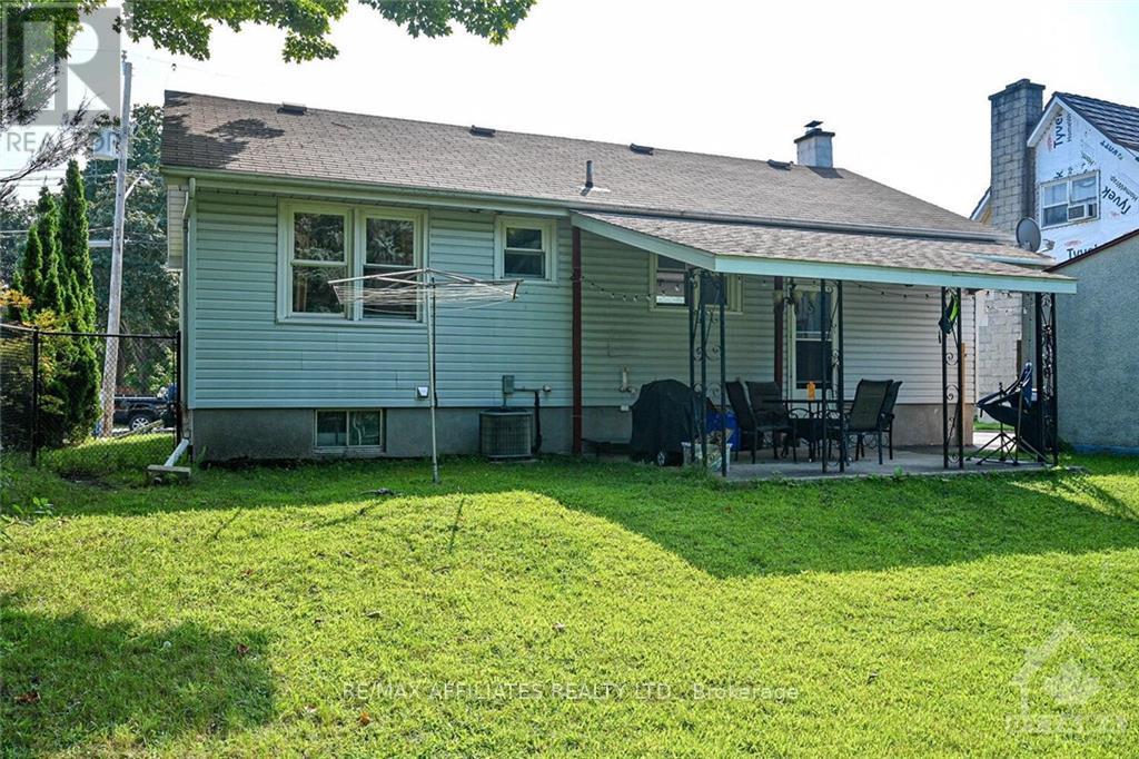 6 CATHERINE STREET Smiths Falls (901 - Smiths Falls)