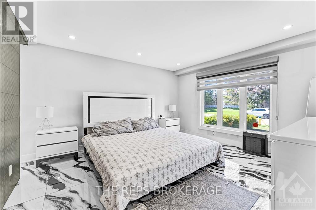 1373 NORMANDY CRESCENT Mooneys Bay - Carleton Heights and Area (4703 - Carleton Heights)