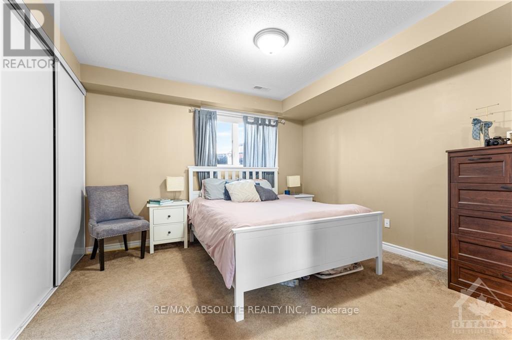 A - 573 CHAPMAN MILLS DRIVE Barrhaven (7709 - Barrhaven - Strandherd)