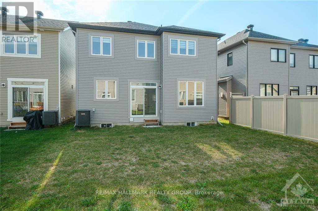 331 FINIAL WAY Barrhaven (7711 - Barrhaven - Half Moon Bay)