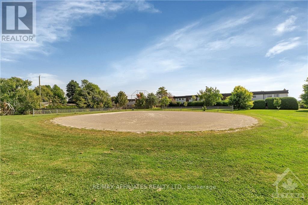 18 - 1821 WALKLEY ROAD Alta Vista and Area (3609 - Guildwood Estates - Urbandale Acres)