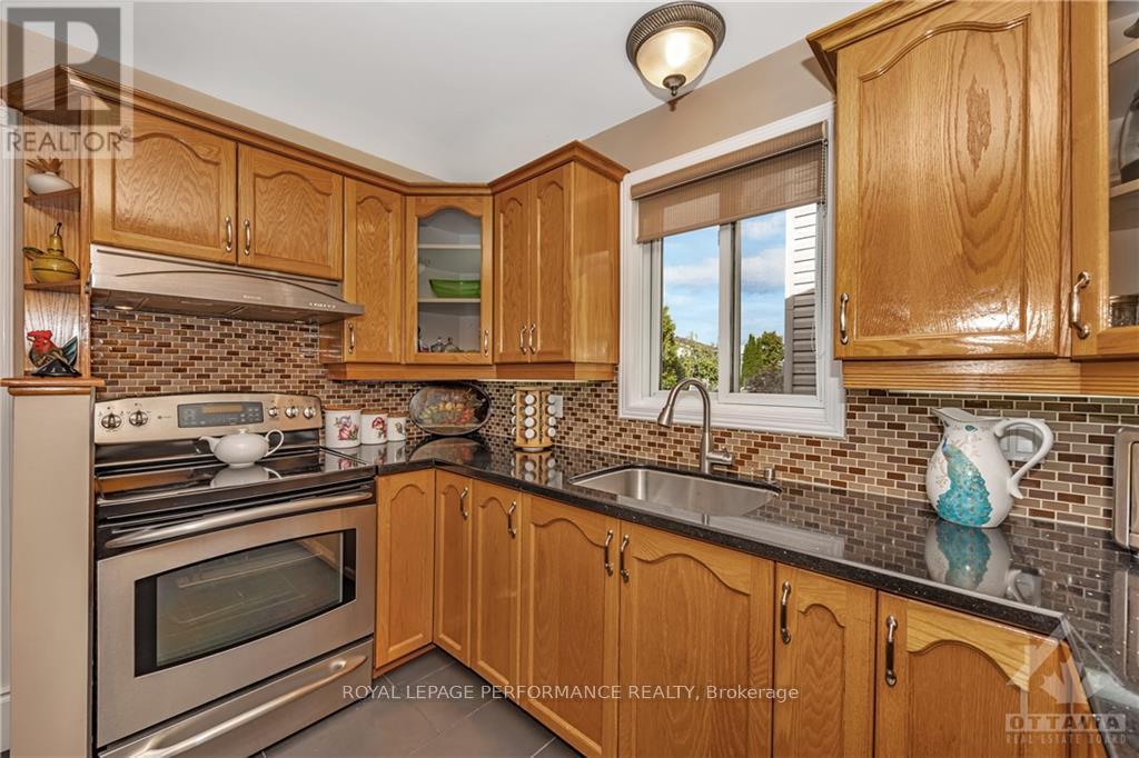 1694 Toulouse Crescent, Ottawa, Ontario  K1C 6K3 - Photo 8 - X9520912