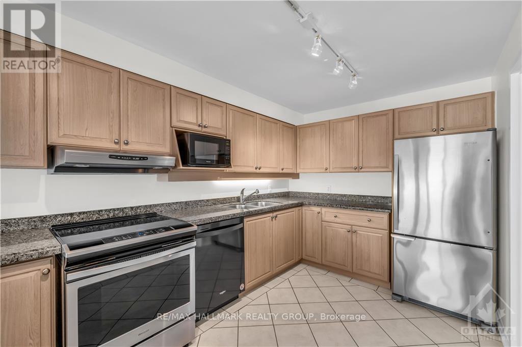 7 - 100 RIDEAU TERRACE New Edinburgh - Lindenlea (3302 - Lindenlea)