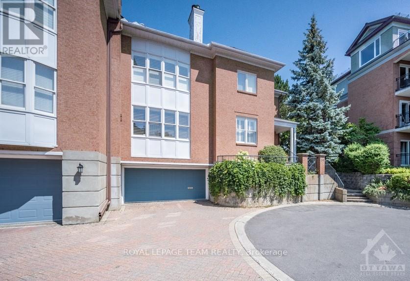 33 DURHAM, New Edinburgh - Lindenlea, Ontario