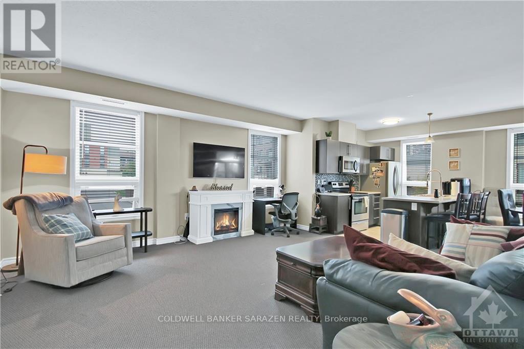 204 - 200 GLENROY GILBERT DRIVE Barrhaven (7709 - Barrhaven - Strandherd)