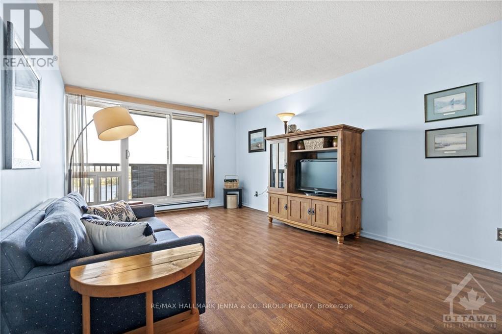 2609 - 1380 PRINCE OF WALES DRIVE Mooneys Bay - Carleton Heights and Area (4702 - Carleton Square)