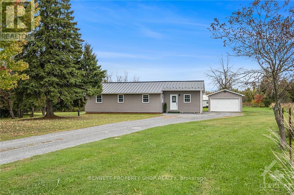 17480 MCPHAIL ROAD South Stormont (716 - South Stormont (Cornwall) Twp)