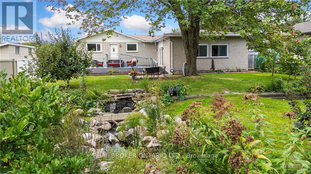 6233 PERTH STREET Stittsville - Munster - Richmond (8204 - Richmond)