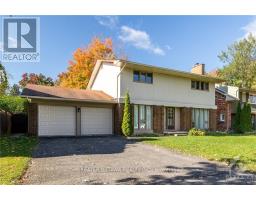 15 RUTHERFORD CRESCENT, Ottawa, Ontario