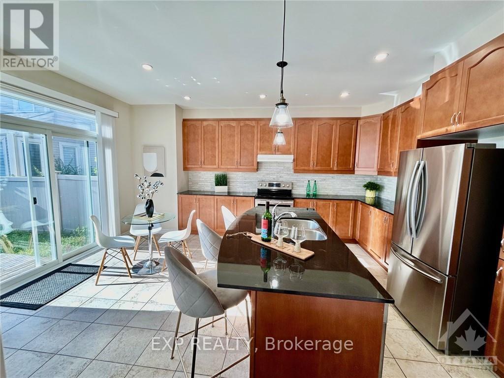 167 Santolina Street, Stittsville - Munster - Richmond, Ontario  K2S 0W9 - Photo 13 - X9523428