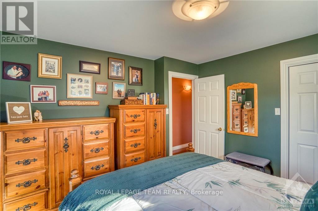 6443 Martin Street, Mississippi Mills, Ontario  K0A 1A0 - Photo 13 - X9524230