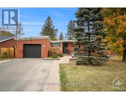 61 PROMENADE AVENUE, Country Place - Pineglen - Crestview and Area, Ontario