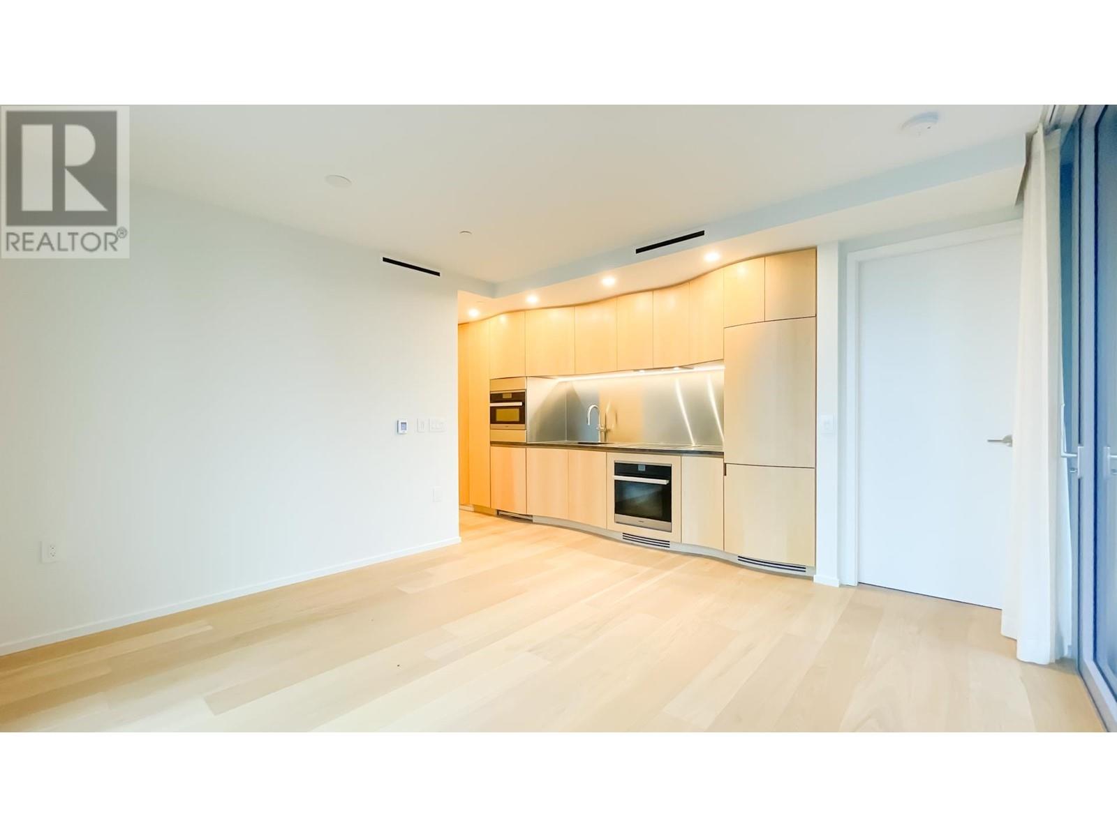 Listing Picture 5 of 17 : 1904 1568 ALBERNI STREET, Vancouver / 溫哥華 - 魯藝地產 Yvonne Lu Group - MLS Medallion Club Member